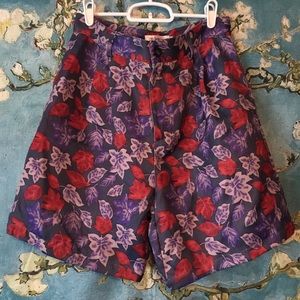 NWOT high-waist floral shorts